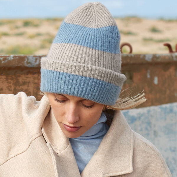 Beechfield Colour Block Beanie Thumbnail