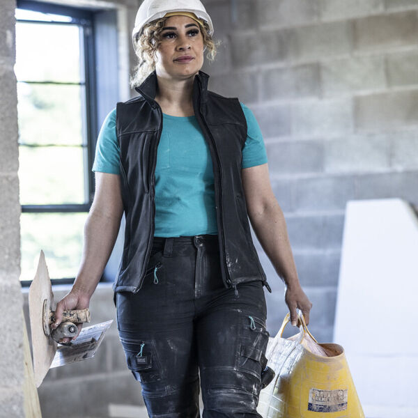 Women's Flux softshell bodywarmer Thumbnail