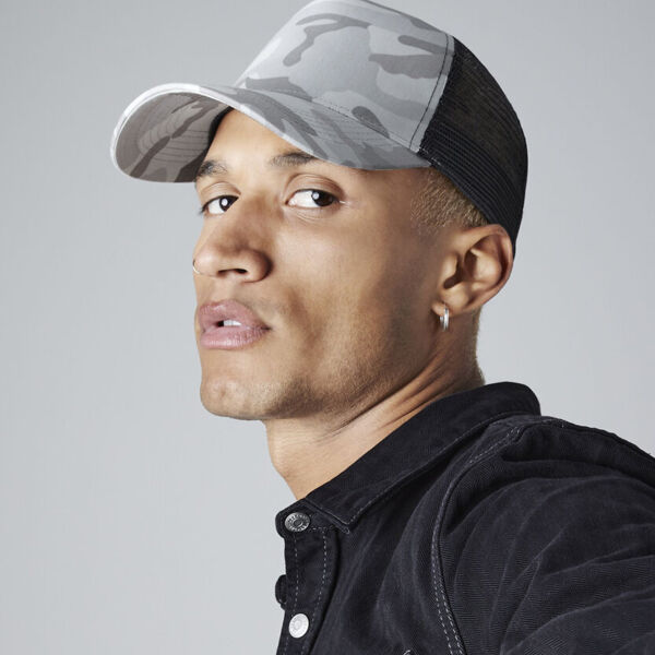 Camo snapback trucker Thumbnail