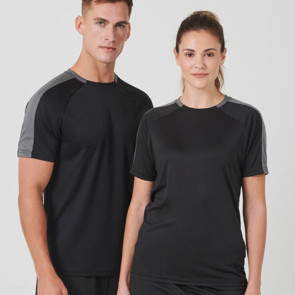 Finden + Hales Unisex Team T-Shirt Thumbnail